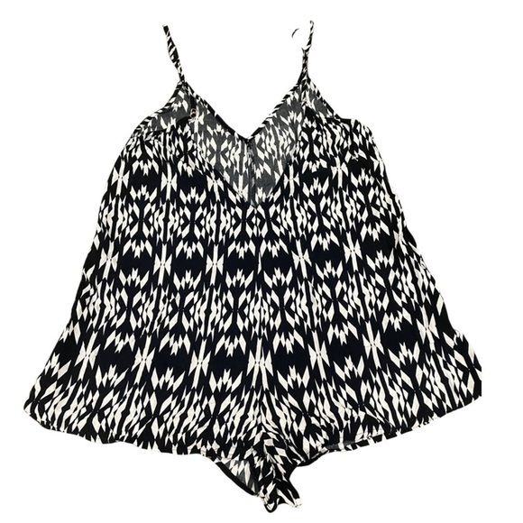 Victoria Secret romper, adjustable, lounge wear, pajamas. Black and white Aztec - Picture 3 of 4